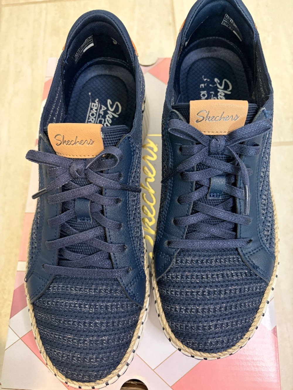 Sketcher’s Wilshire Blvd Passion Play in Navy